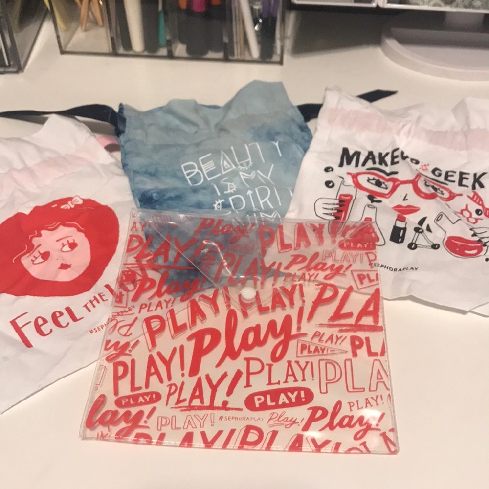 Beauty Mystery Box (Birchbox/SephoraPlay/Glossier)